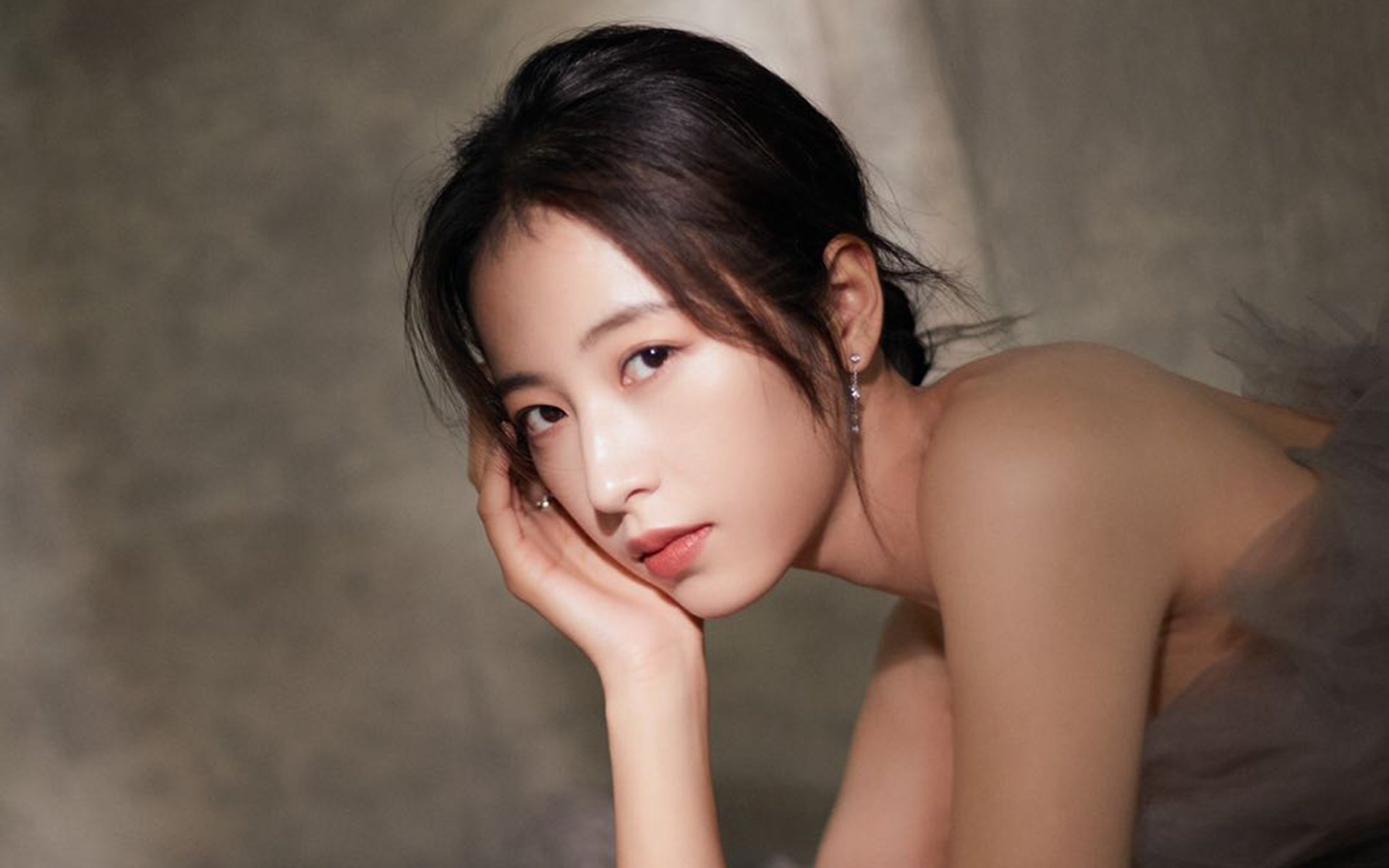 九游娱乐-荷兰队在欧洲预赛中持续保持优异表现，晋级希望大好